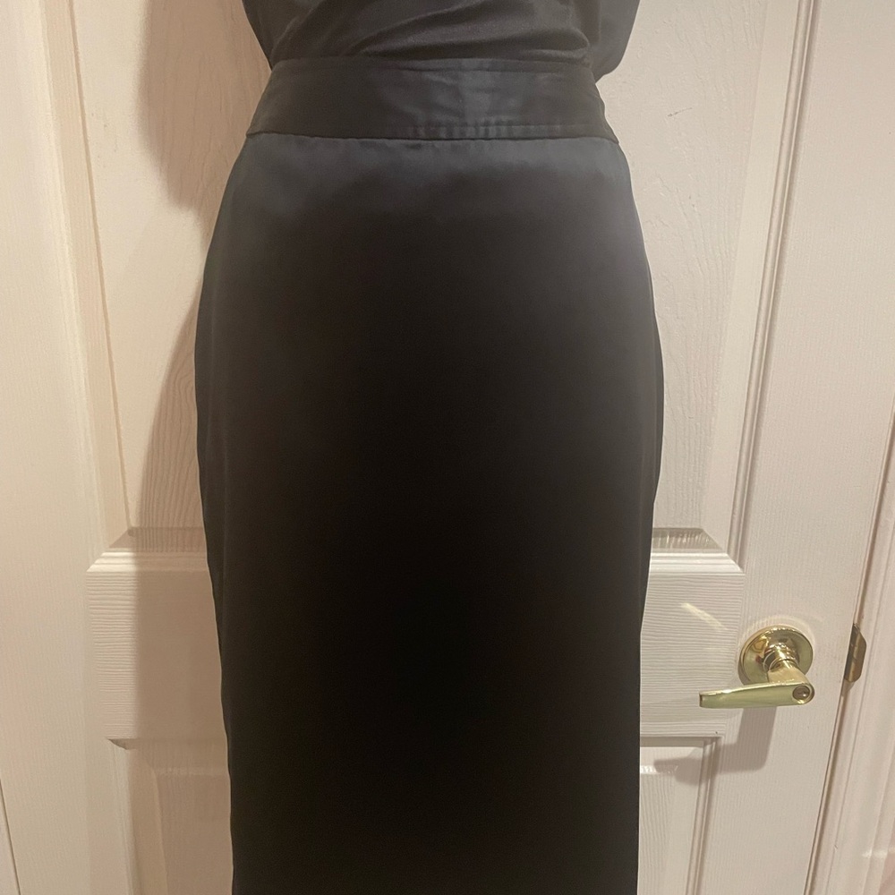 NWT Mario Serrani Black Satin Skirt fully lined